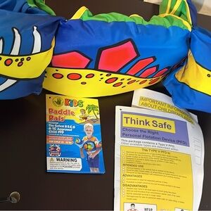 Body Glove Kids Swim Vest - Blue and Yellow